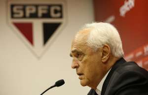 'Nem todos estão comprometidos no São Paulo', diz Leco