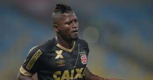 'Passei por situações mais difíceis que essa na carreira', diz Riascos no Vasco