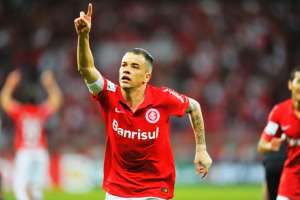 Internacional pode perder craque do time para o San Lorenzo, da Argentina