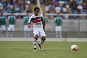 Série B: Destaque do Santa Cruz, meia Lelê diz querer ficar em 2016