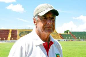 Paulista A3: Ainda sem patrocinador, Matonense acerta com técnico Pinho