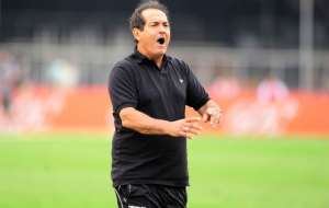 Flamengo pode ‘roubar’ Levir Culpi do São Paulo e sonda Bauza, do San Lorenzo