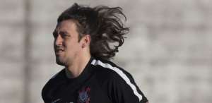 Cássio pede para jogar até fim do ano e mira recordes com o Corinthians