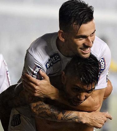 Gabriel perdeu um pênalti e marcou gol da vitória do Peixe