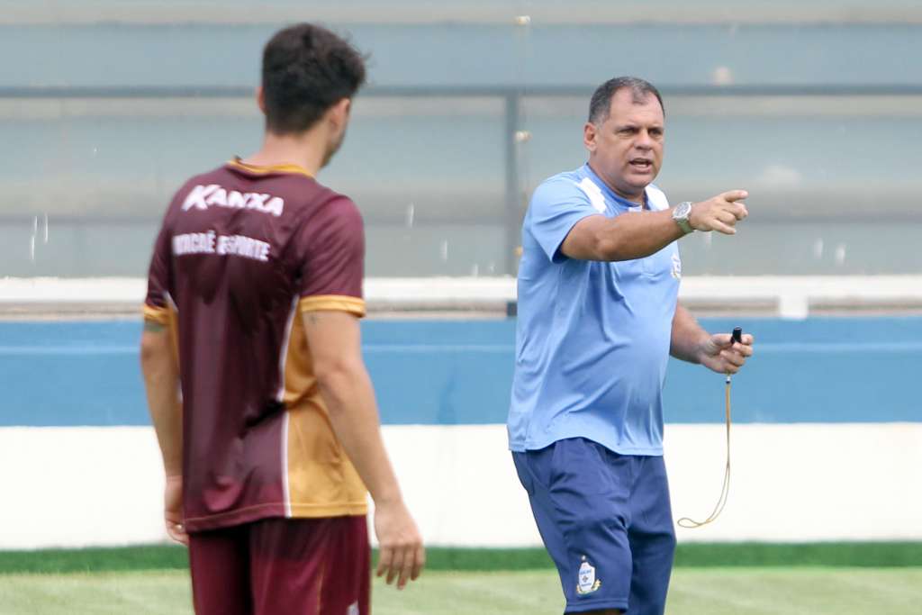 Toninho Andrade ainda não definiu o time que enfrenta o Ceará na grande decisão - Tiago Ferreira/Macaé
