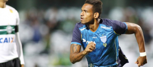 Anderson Lopes alfineta diretoria do Avaí por conta de salários atrasados