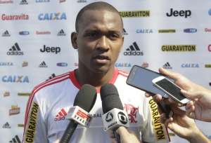 Agora é oficial! Samir troca Flamengo pela Udinese