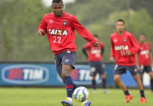 Nikão está confiante na vitória diante do Mengão