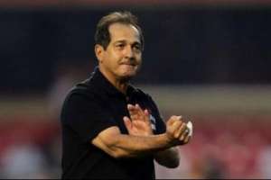 Flamengo age rápido e contrata Muricy Ramalho, ex-São Paulo