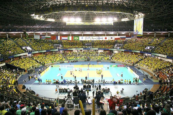 Handebol: Goteiras em ginásio de Brasília interrompem jogo do Brasil feminino