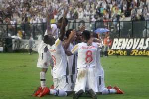 BRASILEIRÃO: Vasco e Goiás seguem vivos contra o rebaixamento; Corinthians finalmente perde