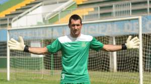 Chapecoense renova com goleiro Nivaldo até o final do Catarinense