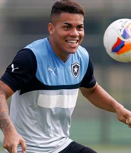 Série B: Botafogo anuncia lista de 11 atletas que deixarão o clube