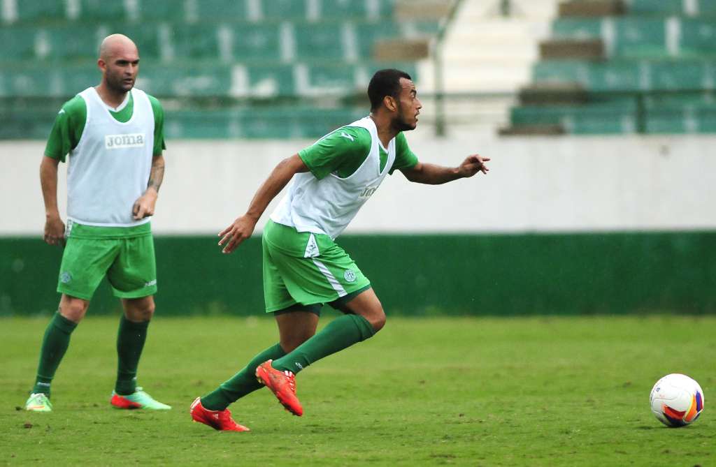 Diego Silva quer nova oportunidade com Pintado no Guarani na Série A2