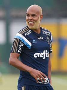 Botafogo procura reforços e pode contratar atacante do Palmeiras