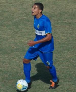 Gregore pode trocar o São Carlos pelo Santos (Foto: Divulgação/ São Carlos)