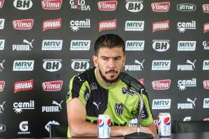 Atleticano Leandro Donizete é suspenso por quatro jogos por agressão a Douglas