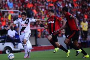 Ponte Preta x Sport - Dupla entra em campo querendo férias e mais férias...