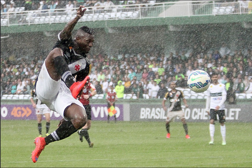 BRASILEIRÃO: Vasco, Avaí e Goiás caem; SP vai à Liberta e Atlético-MG é vice 2 0002050131421 img