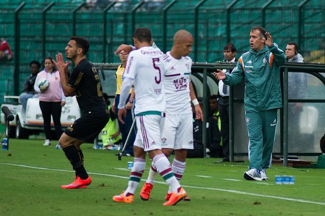 Em jogo tenso, Figueira foi salvo por gol de Marcão