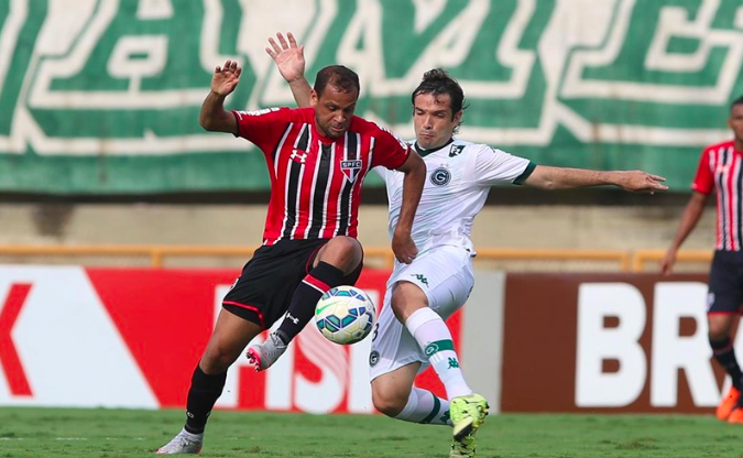 Goiás 0 x 1 São Paulo - Ao trancos e barrancos, é Tricolor na Liberta... 2 0002050131447 img