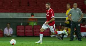 A caminho do Racing, Lisandro López tem saída confirmada pelo Inter