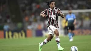 Presidente do Grêmio é visto com Assis e Ronaldinho Gaúcho é especulado