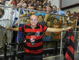 Após prometer Muricy Ramalho, Bandeira é reeleito presidente do Flamengo