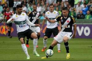 Vasco assume a 'ponta' de clube mais rebaixado na 'Era dos pontos corridos'