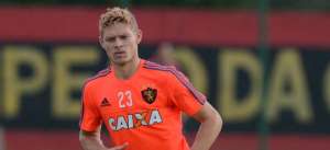 Marlone, do Sport, pode ser solução para ausência de Jadson no Corinthians