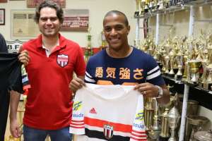 Paulistão: Botafogo oficializa contratação de atacante Serginho