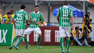 Paulistão: Palmeiras estuda renovação de Luan, atacante rebaixado em 2012