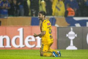 Clube paulista vai em busca da compra de Rafael Sóbis e Marcelo Moreno