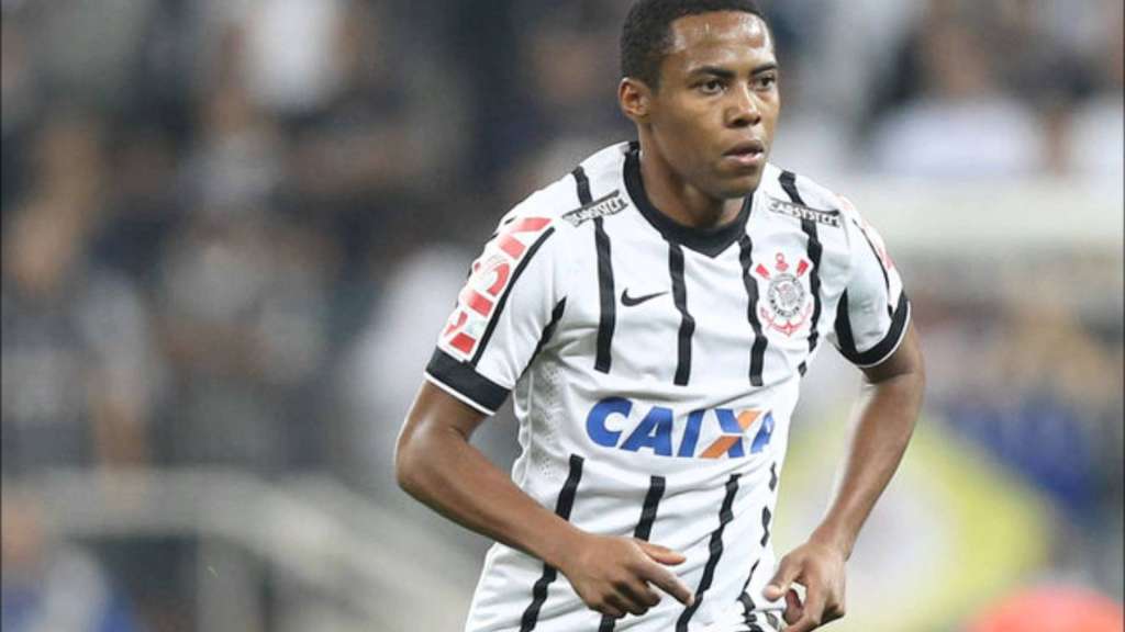 Elias deve permanecer no Corinthians em 2016