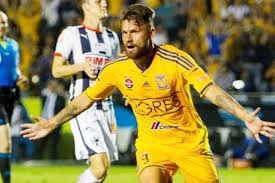 Paulistão: Presidente do Corinthians descarta Rafael Sobis para 2016