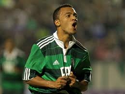 Ponte Preta encaminha contratação de volante João Vitor, ex-Palmeiras