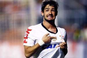 BID mostra Pato no Corinthians, 7 'reforços' no São Paulo e 16 no Palmeiras