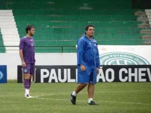 Paulista A2: Tuca Guimarães deixa o Atlético Sorocaba e acerta com o Figueirense