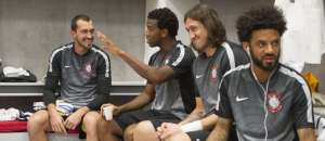 Cássio a um passo de trocar Timão pela Rússia, e Gil também pode sair