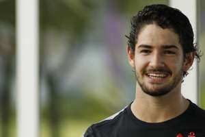 Luxemburgo despista sobre interesse de levar Alexandre Pato para China