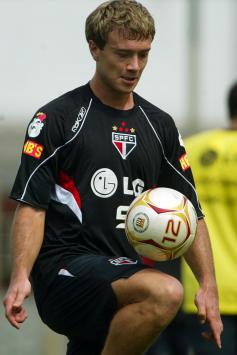 Lugano jogou no São Paulo há mais de 10 anos...