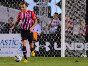 Paulistão: Reforço do São Paulo, Lugano fez gols no Paraguai, mas teve pouco brilho