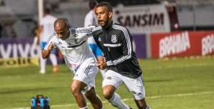 Ponte admite vender Renato Chaves para Santos ou Flu e já negocia com substituto