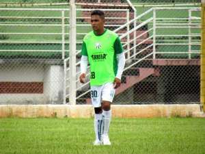 Tiago Azulão garante vitória da Caldense em jogo-treino com Itapirense