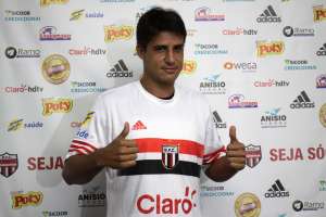 Paulistão: Moradei chega ao Botafogo e fala em ‘pedreira’ contra a degola