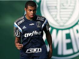 Paulistão: Taylor e Luan têm novos contratos com o Palmeiras registrados no BID