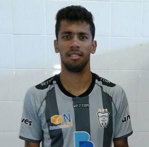 Maicon Douglas pode ser o último reforço do Noroeste para a temporada.