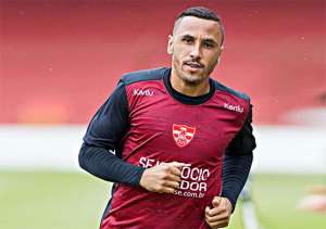 Paulistão: Goleiro avalia positivamente jogo-treino do Linense