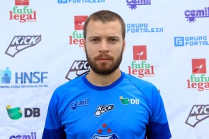 EXCLUSIVO! Batatais pode contratar volante formado na base do São Paulo
