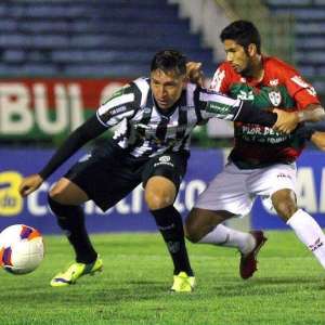 Paulista A2: Taubaté conta com os gols de Aquino para sonhar com acesso